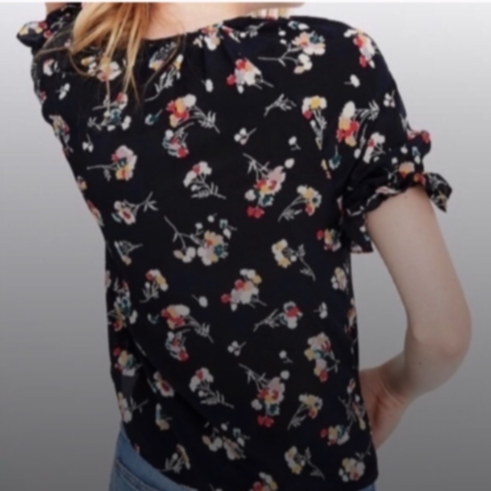 NWT Madewell Silk Notched Ruffle Cuff Blouse - Picture 2 of 9